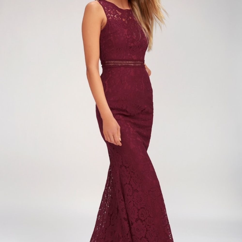 Lulu's 'Music of the Heart' Burgundy Lace Maxi